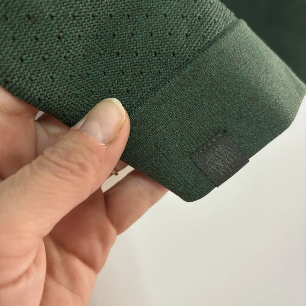 Lululemon All Around Crew Neck Sweater Mens Medium‎ Green Textured Knit Stretch